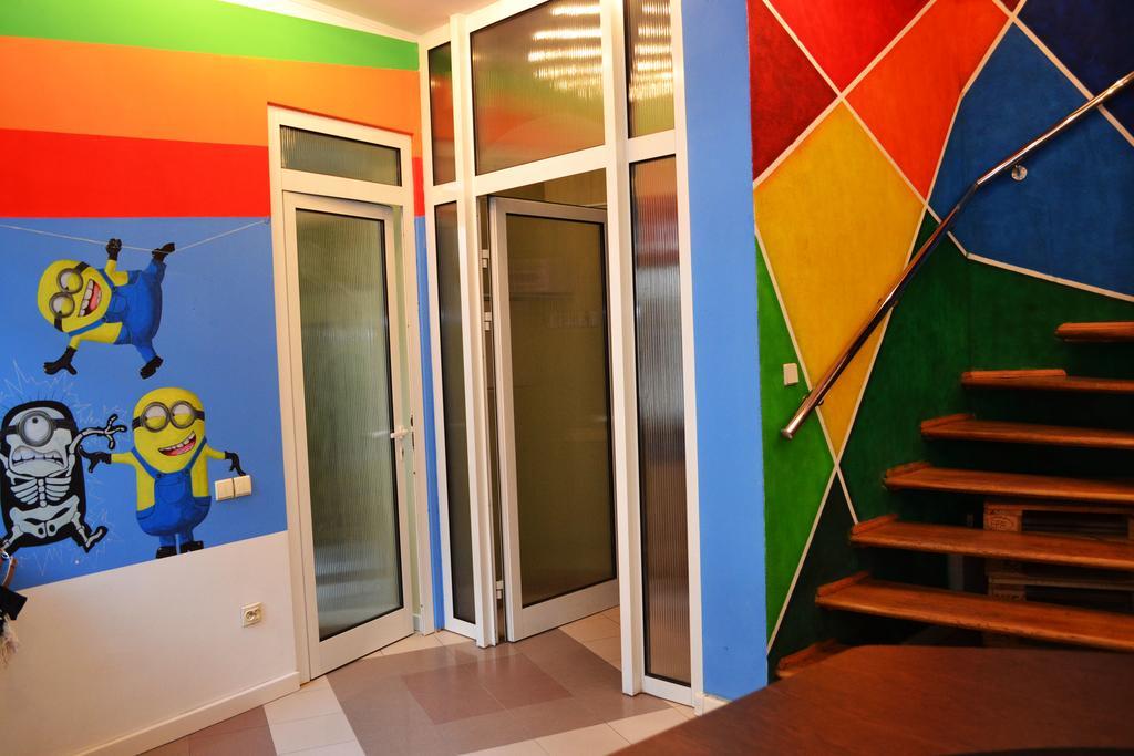 Wanted Hostel Lviv Eksteriør billede
